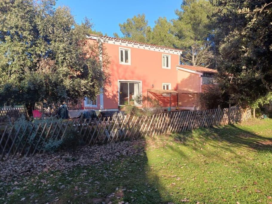 Maison Type 4 Et Jardin Spacieux Signes Eksteriør bilde